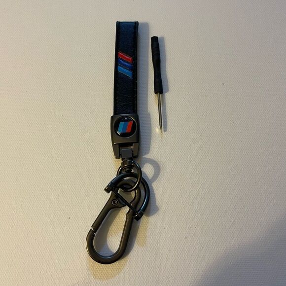 BMW Motorsports Keyfob Keychain in Black Leather NWT - Picture 1 of 4